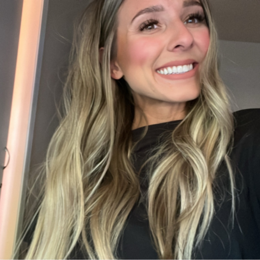 Meet your Posher, Thalia